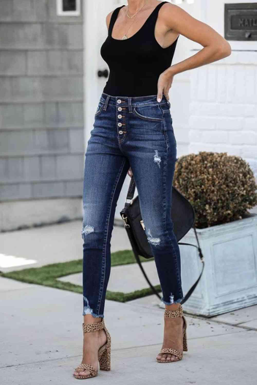 Button-up Distressed Skinny Jeans Jeans Trend
