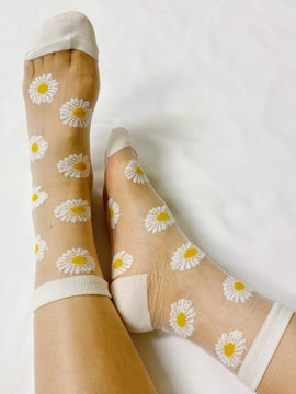 Daisy Field Sheer Socks Set Of 2 Pairs