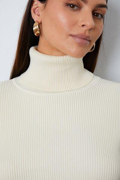 Turtleneck Dropped Shoulder Top and Pants Sweater Set Pant Set Trends   